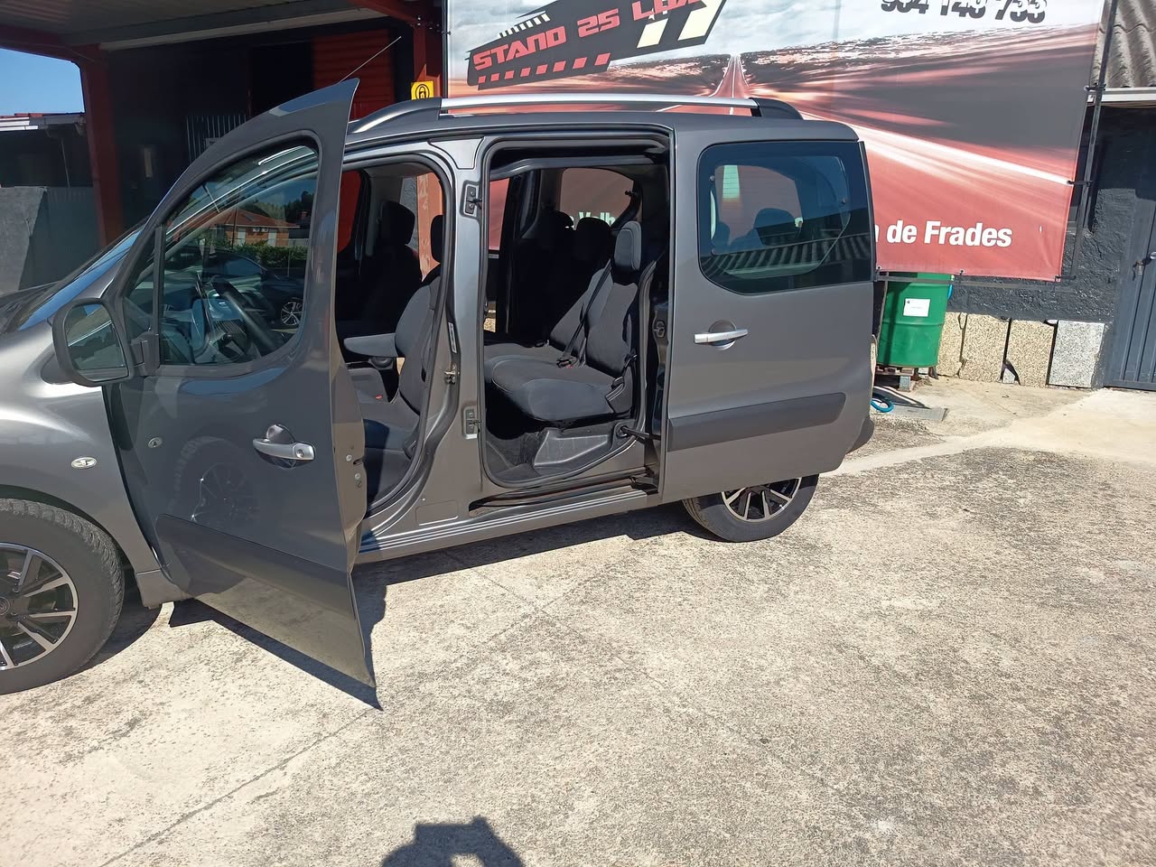 Peugeot Partner — miniatura 3