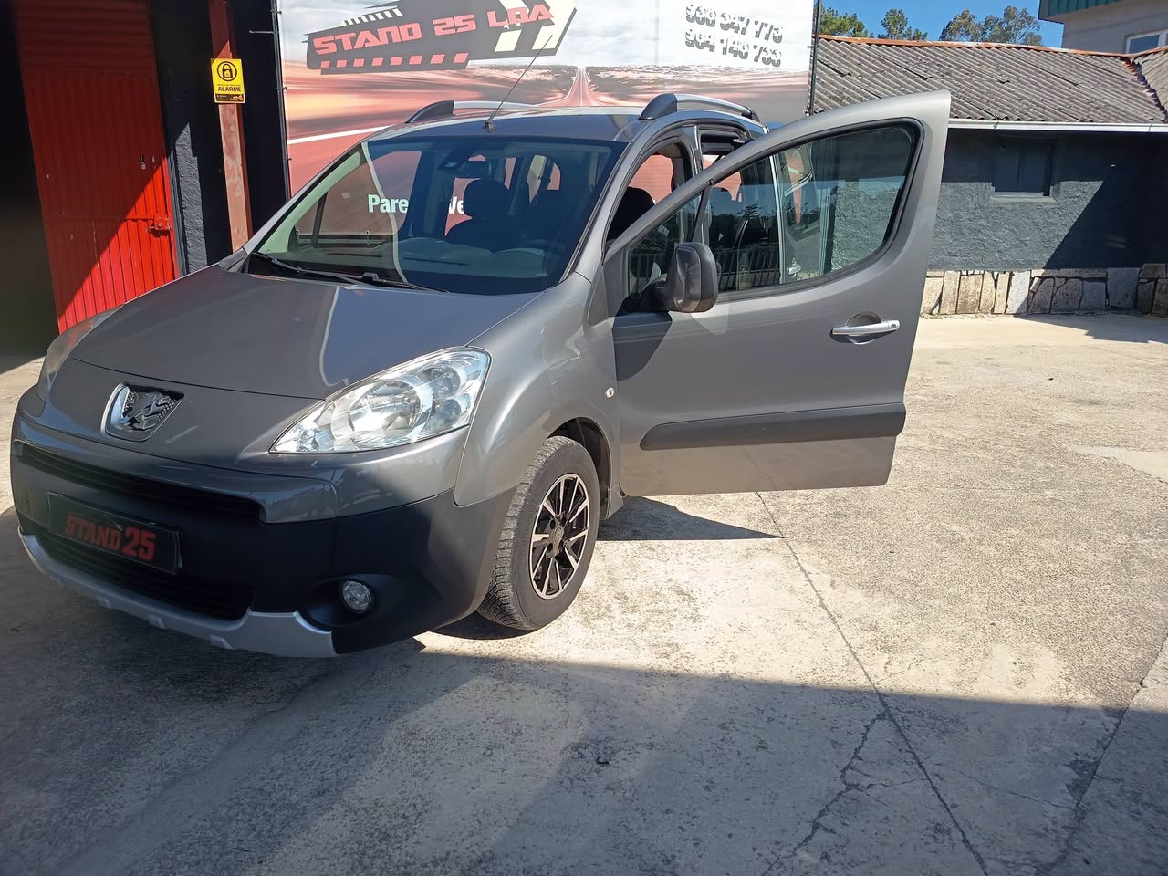 Peugeot Partner — miniatura 2