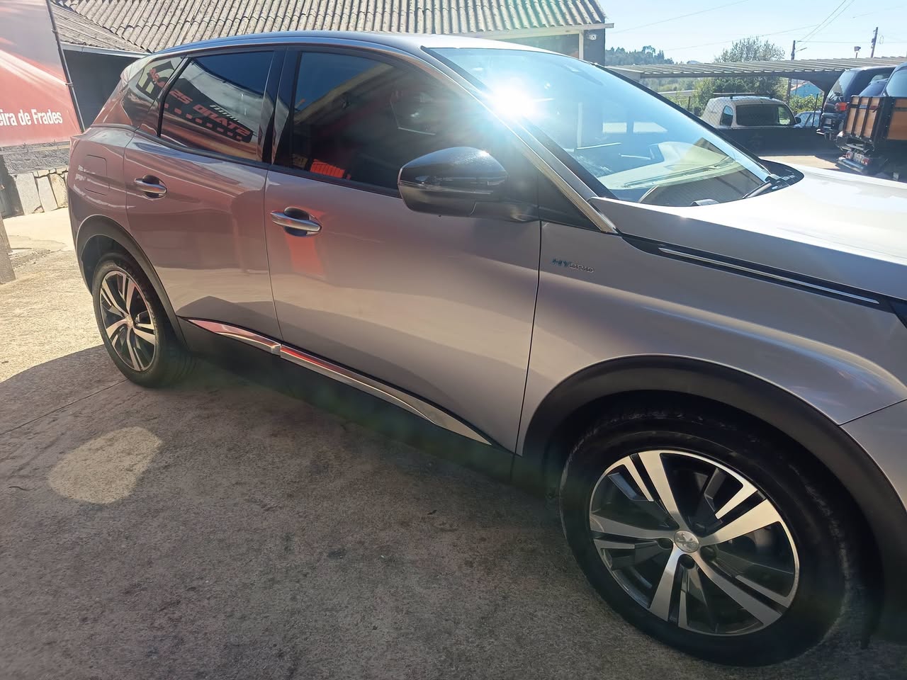 Peugeot 3008 — miniatura 4