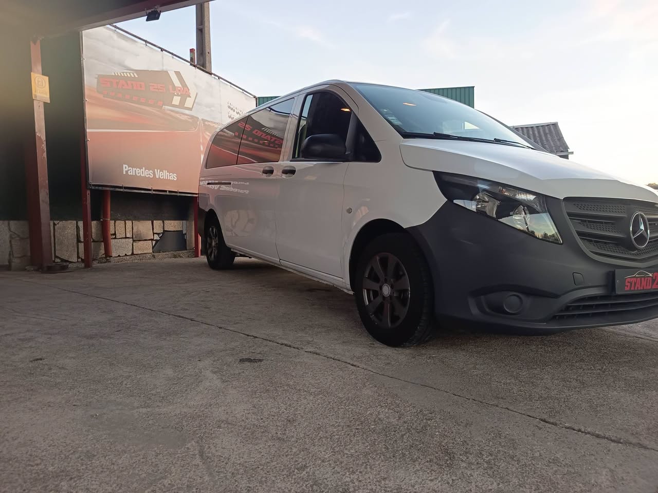 Mercedes-Benz Vito Tourer 111 Cdi Bluetec 2016 usado — fotografia 1 de 5