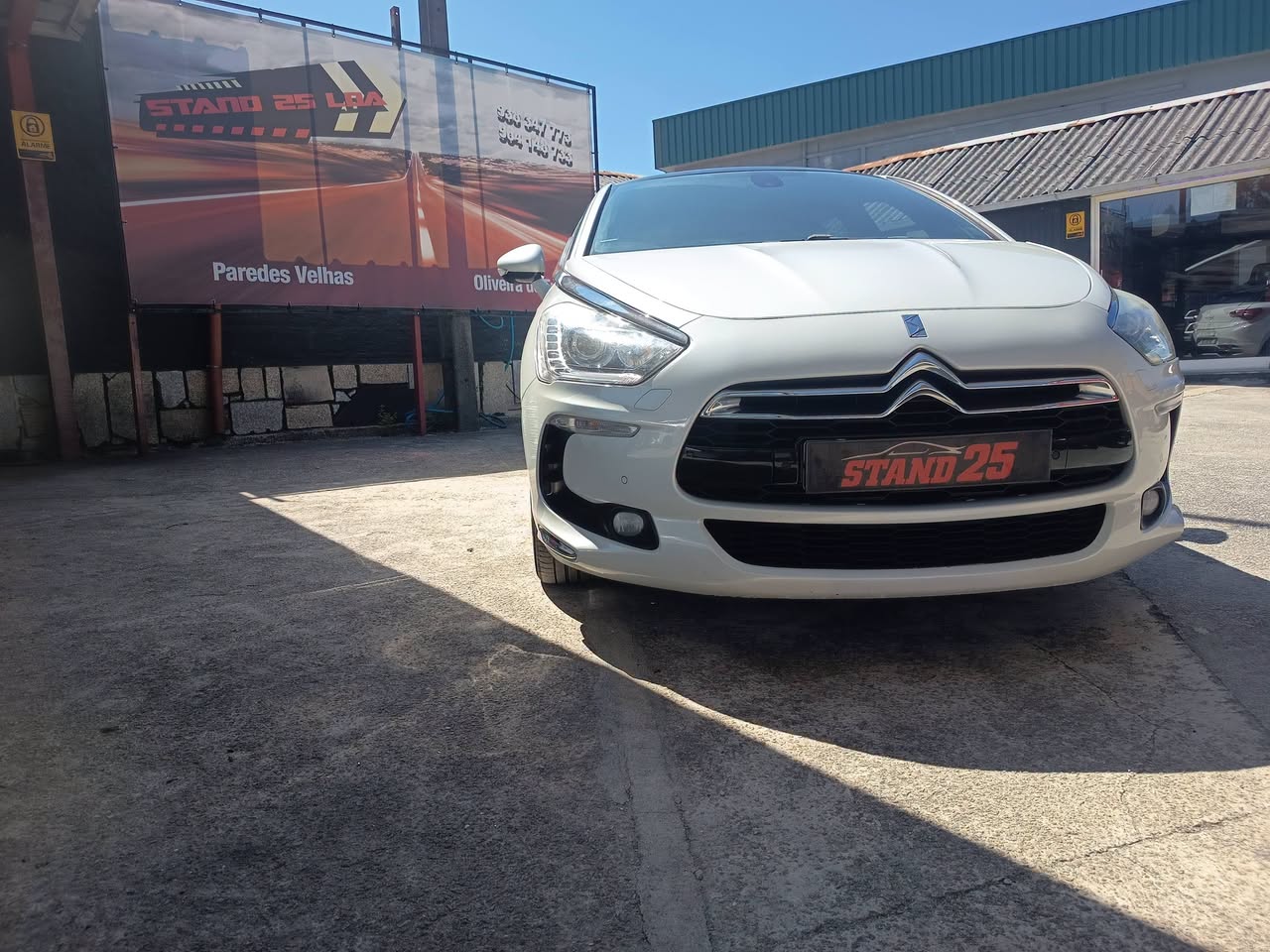Citroen DS5 Hybrid 4 Sport Chic 2013 usado — fotografia 1 de 5