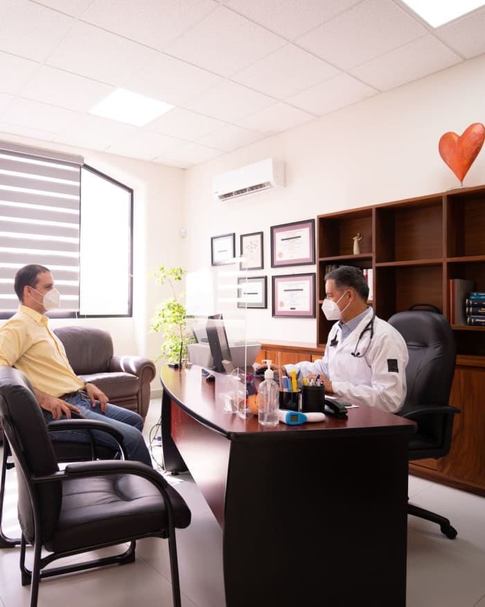 Recepción de consulta médica