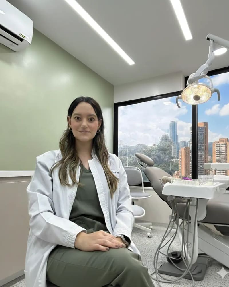 Dr Ana Restrepo, periodontist at Colombia Care Dental