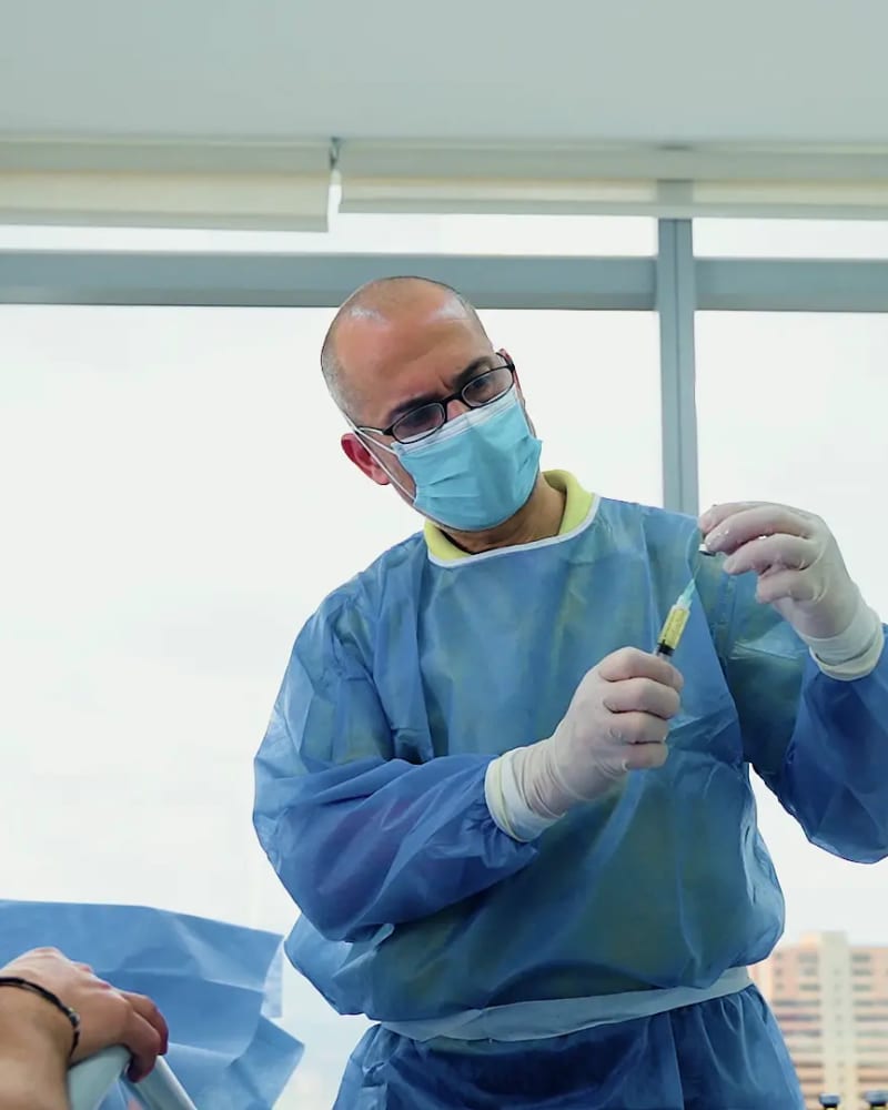 Dr. Felipe Vargas, orthopedic surgeon at Colombia Care