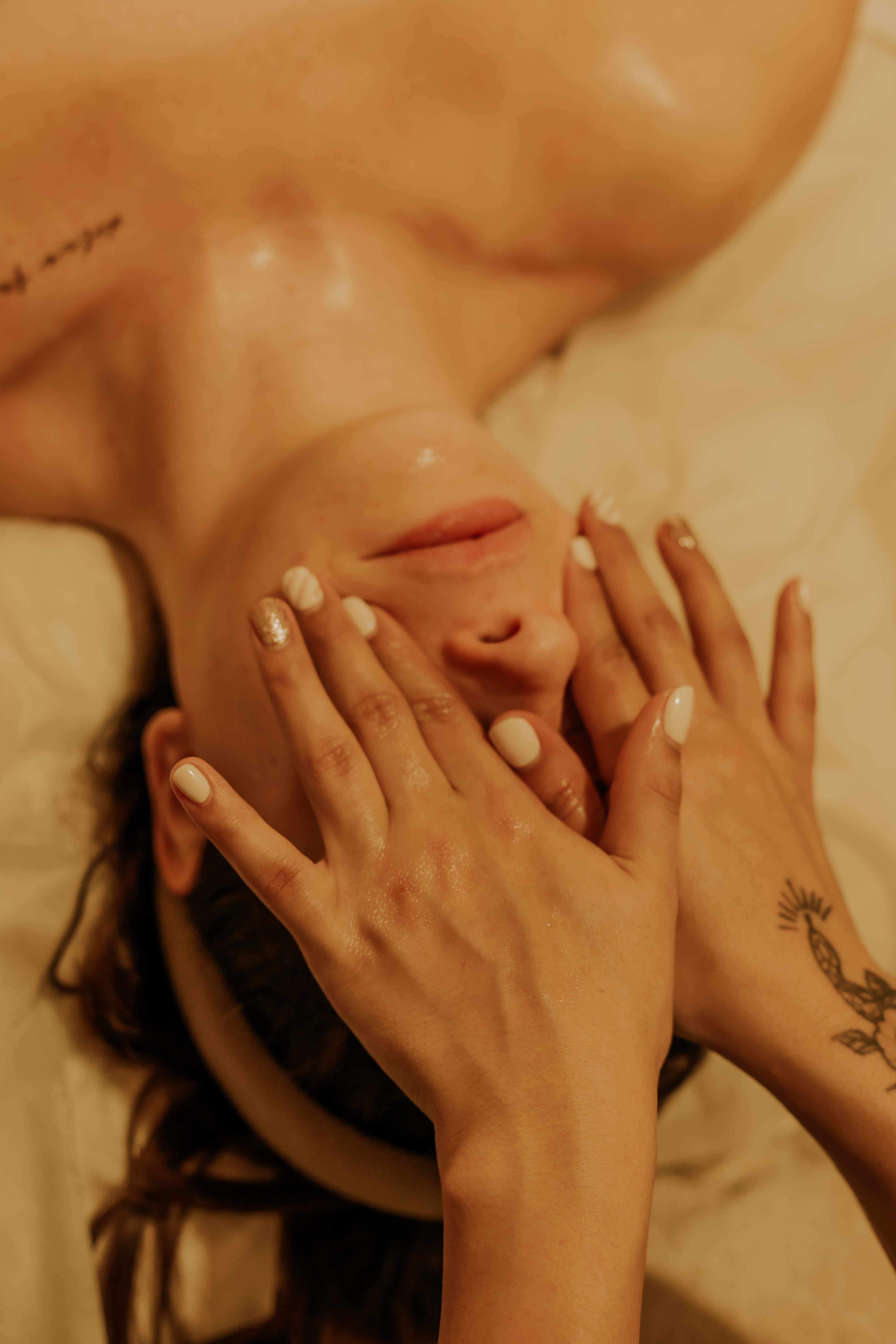 Brazilian Lymphatic Drainage Face
