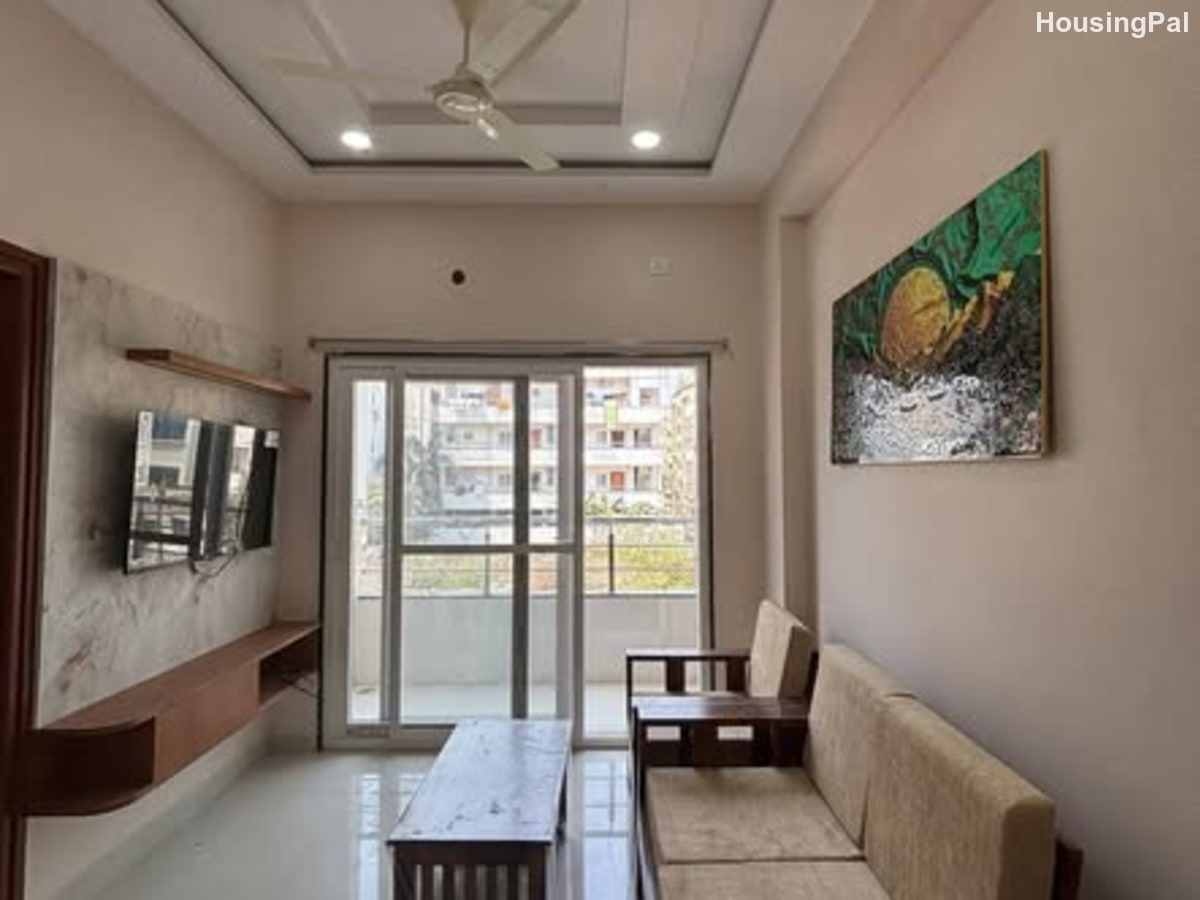 1 BHK Fully Furnished Flat in Kondapur
