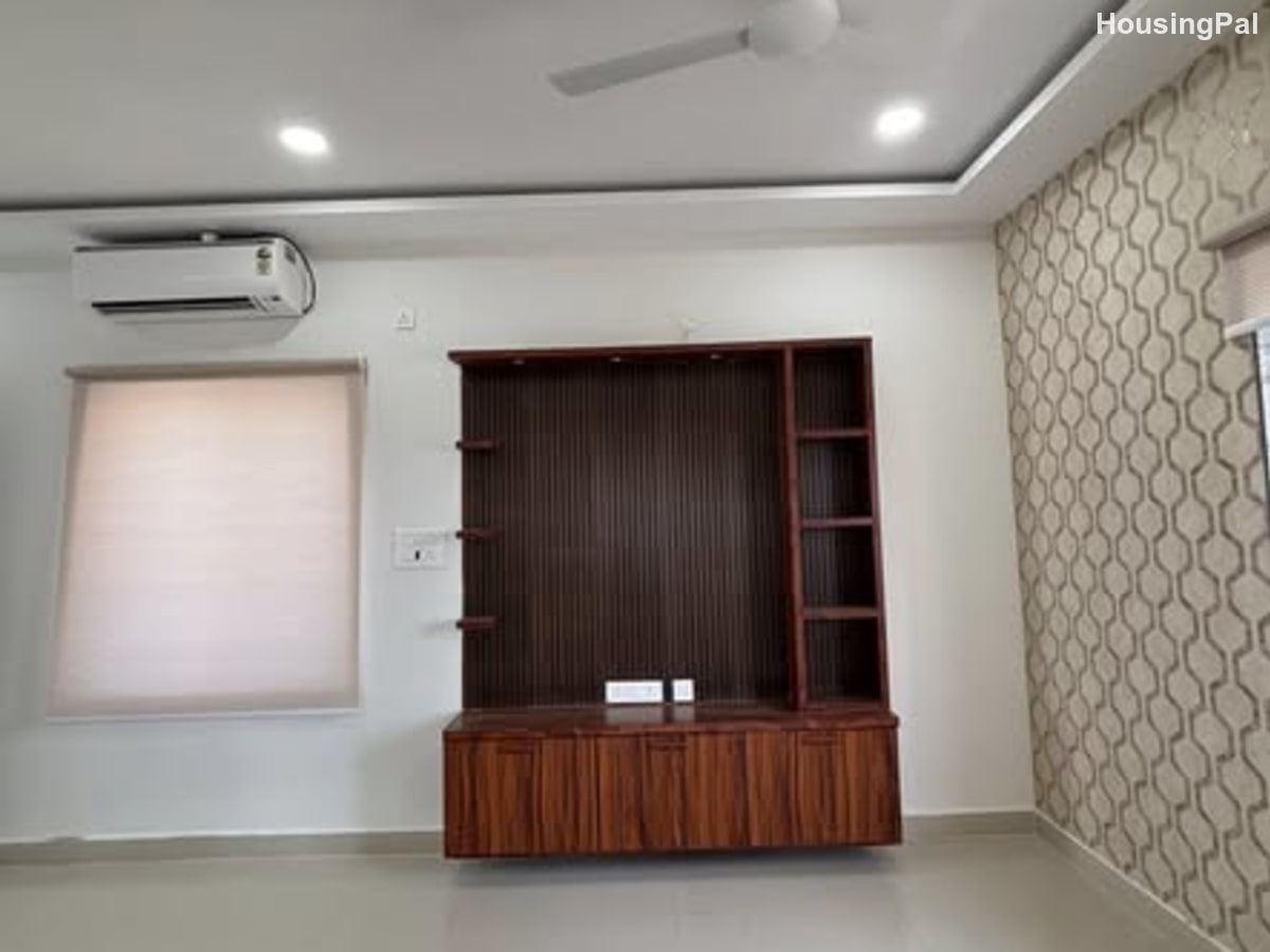 1 BHK Semi-Furnished Flat in Gachibowli
