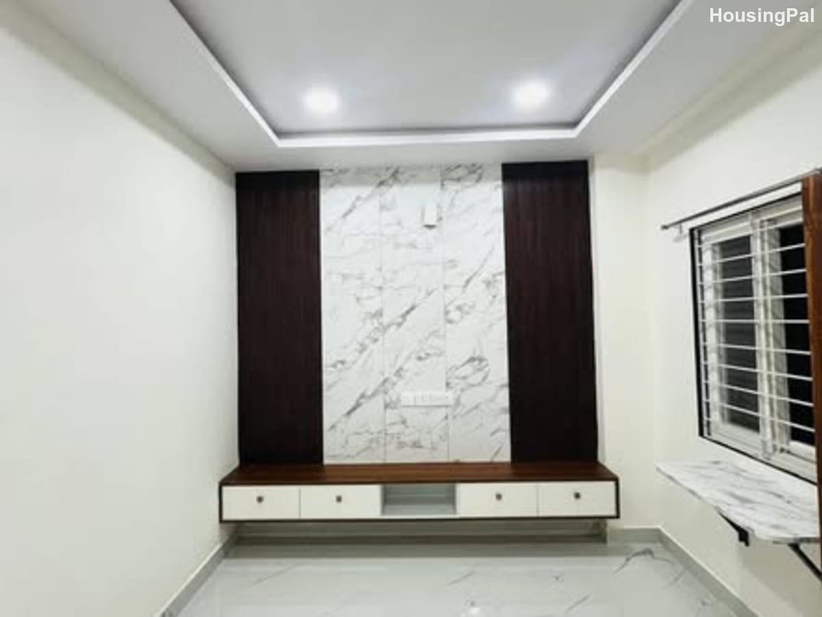1 BHK Fully Furnished Flat in Gachibowli