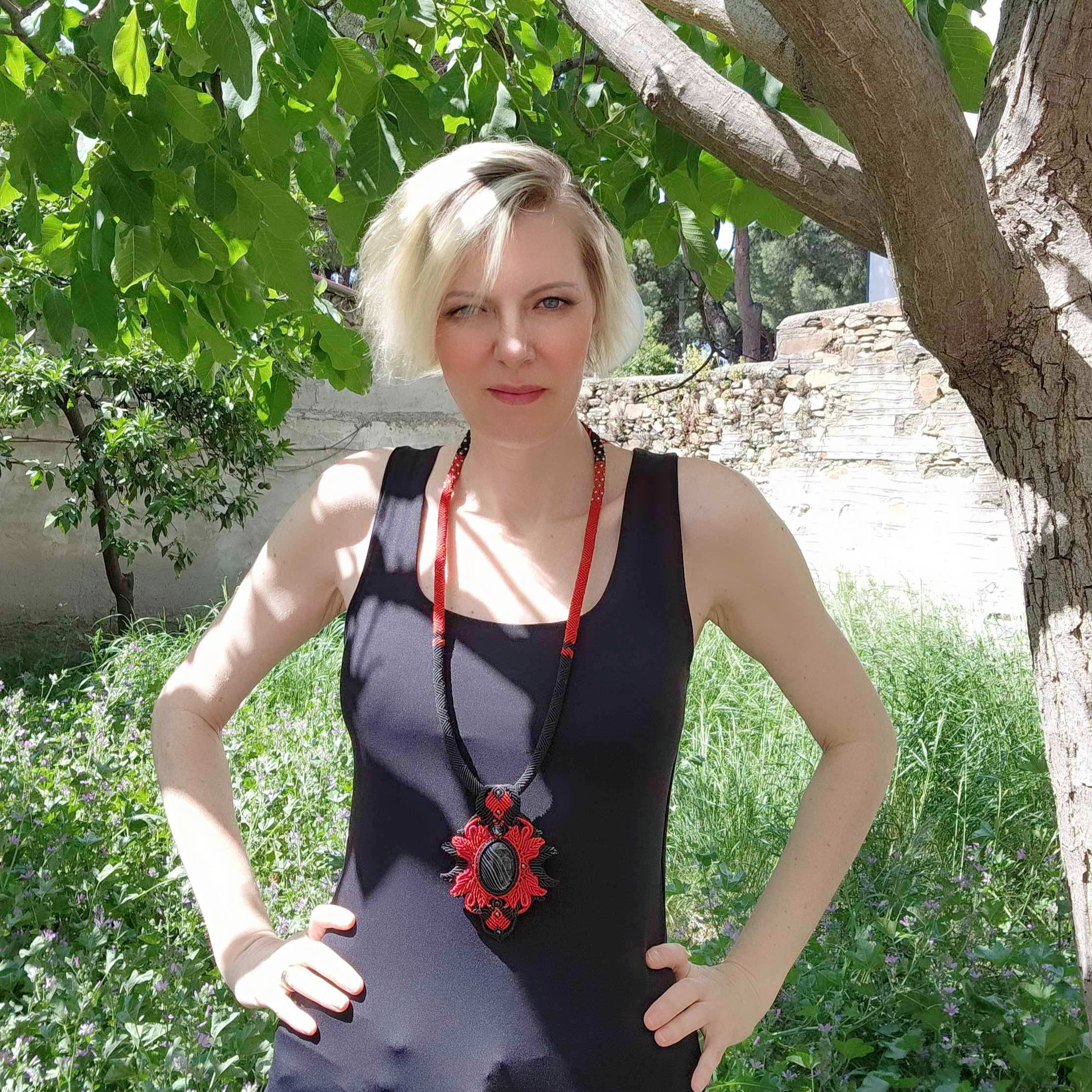 Extra Long Red & Black Macrame Necklace with Striped Onyx | Statement Macrame Jewelry