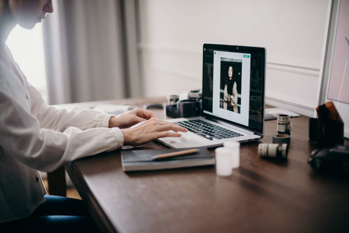 Website Company Profile Sulit Diperbarui: Solusi untuk Non-Teknis