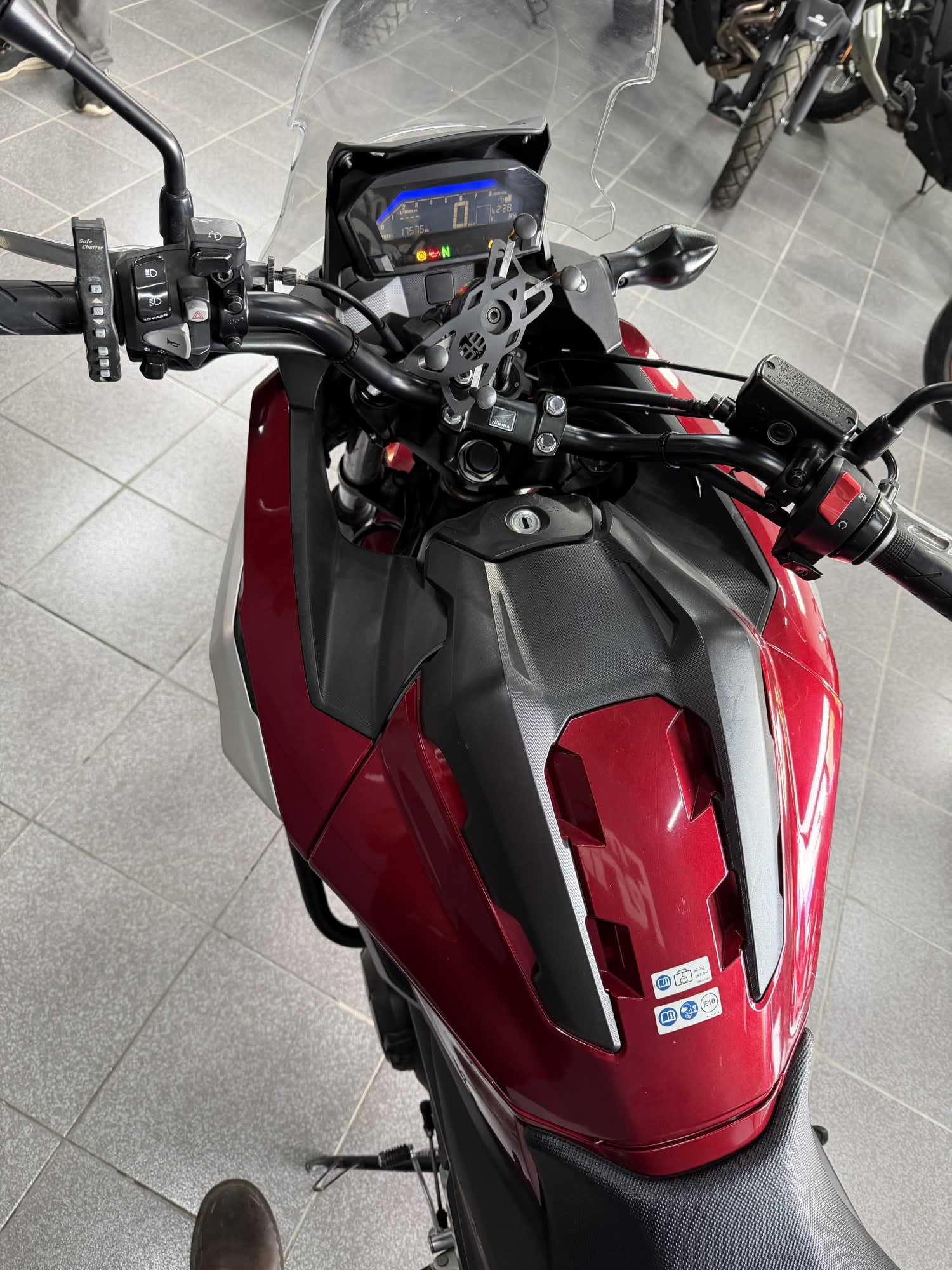 NC 750 - Miniatura 4