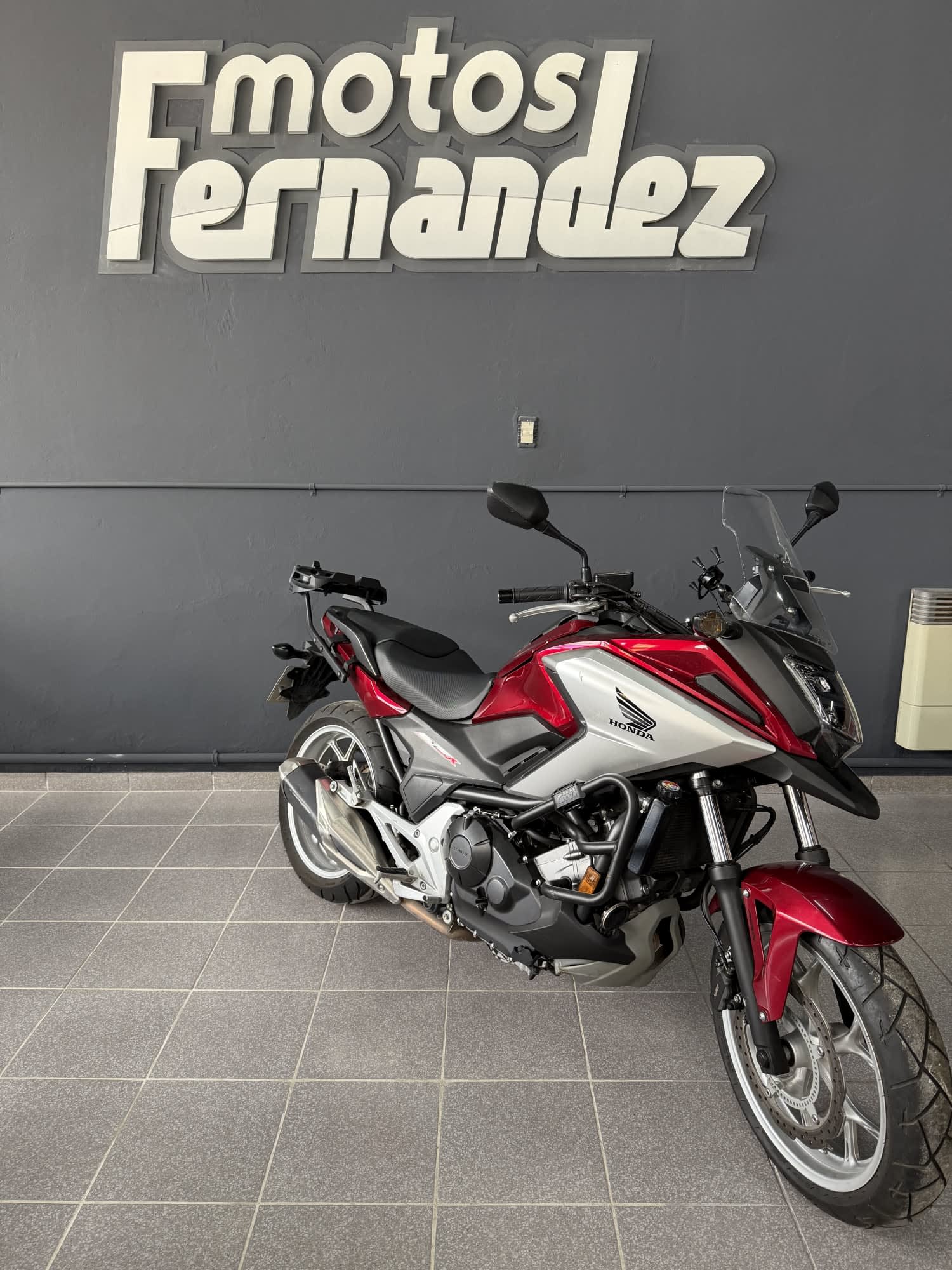 NC 750 - Miniatura 3