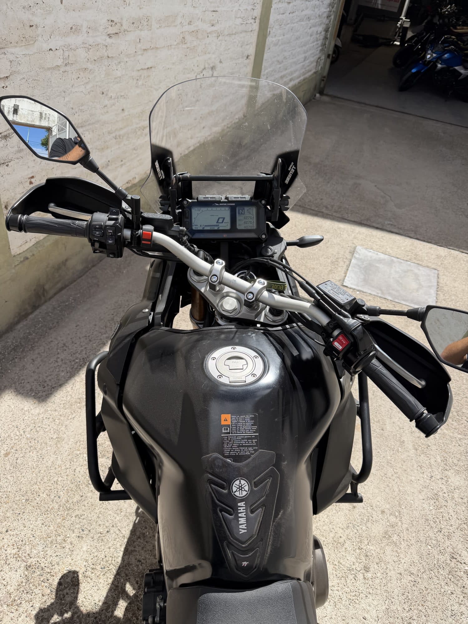 Yamaha Super Ténéré 1200 - Miniatura 3