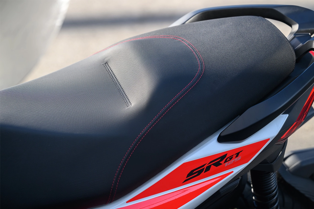 Aprilia SR GT 200 Sport - Thumbnail 7