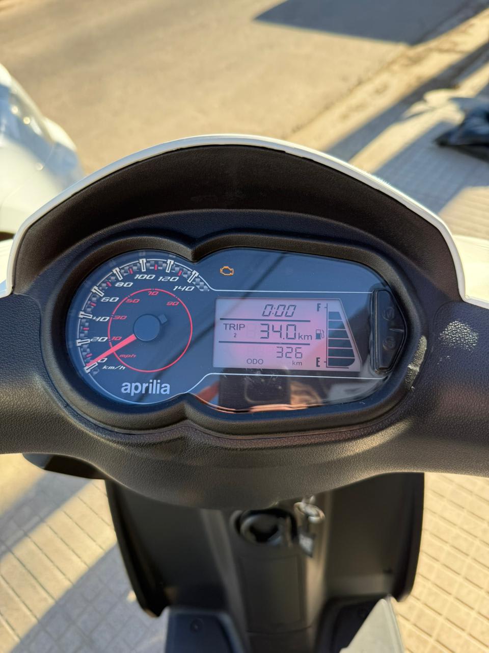 Aprilia SR 160 - Thumbnail 6