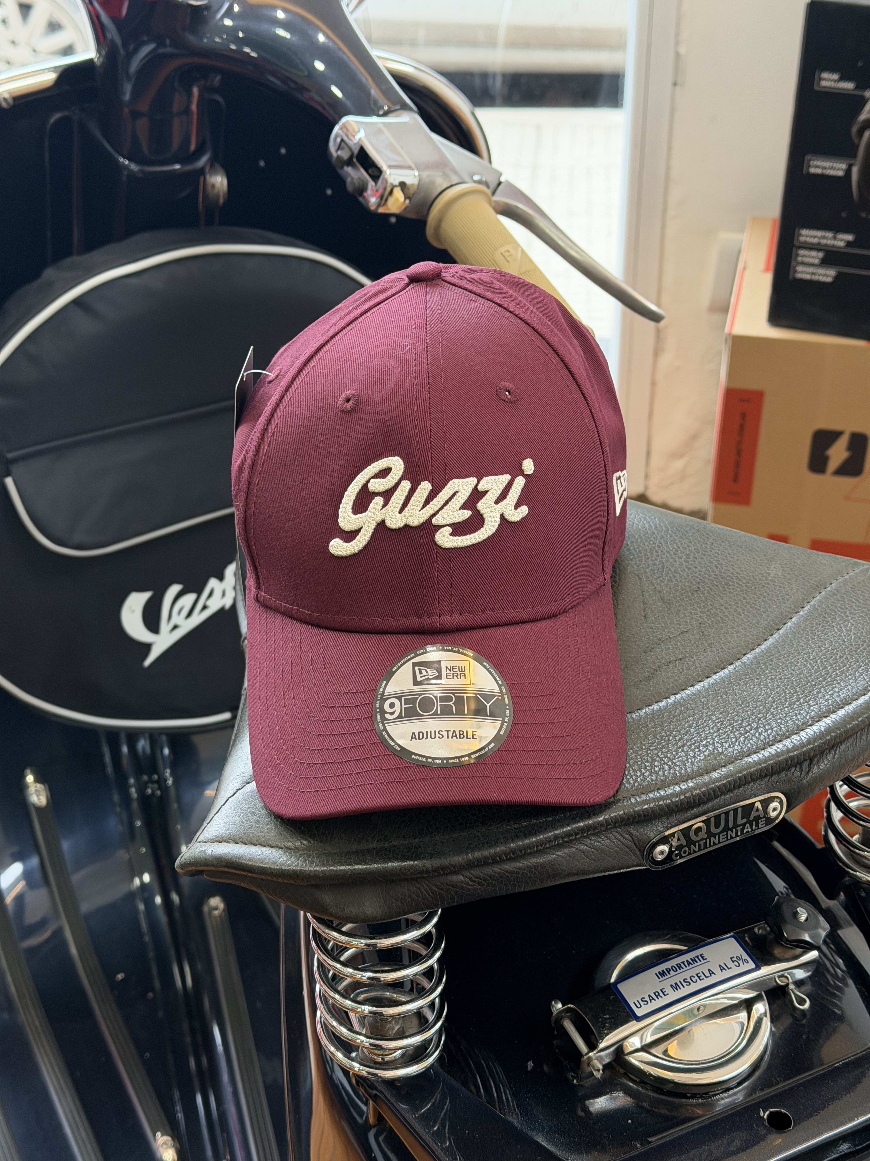 Gorra New Era x Moto Guzzi Oficial - Thumbnail 5