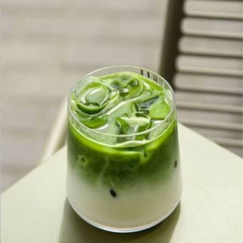 ICE MATCHA LATTE