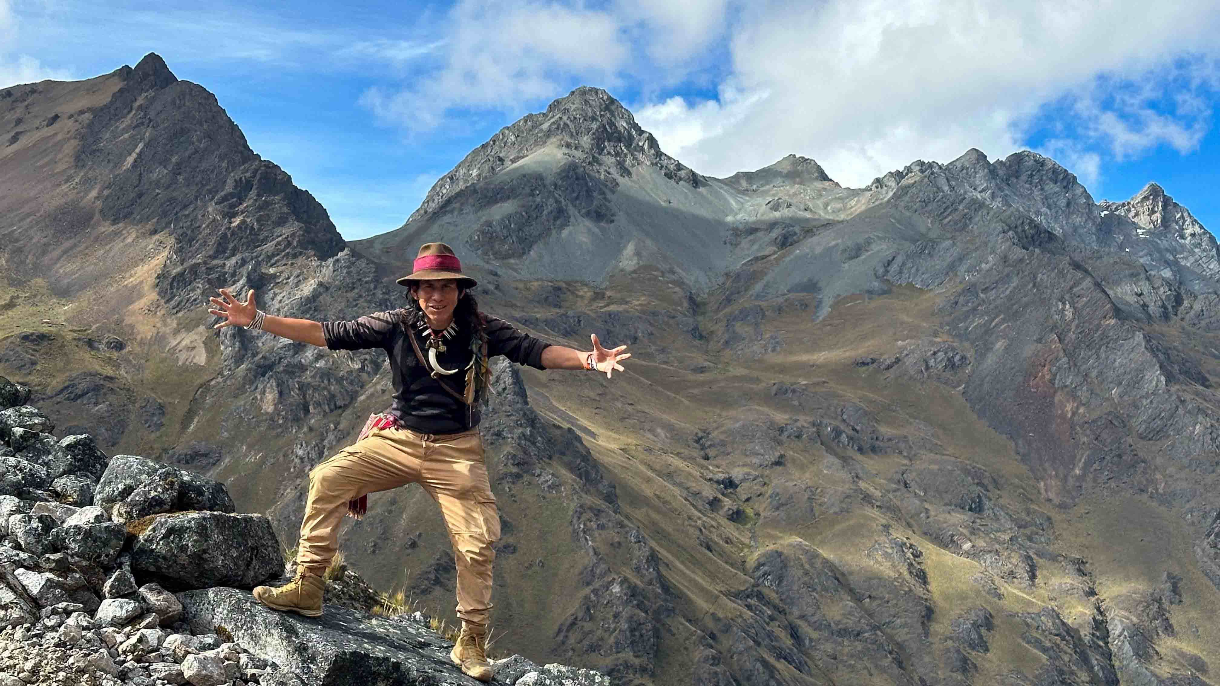 Salkantay mountain trekking route to Machu Picchu