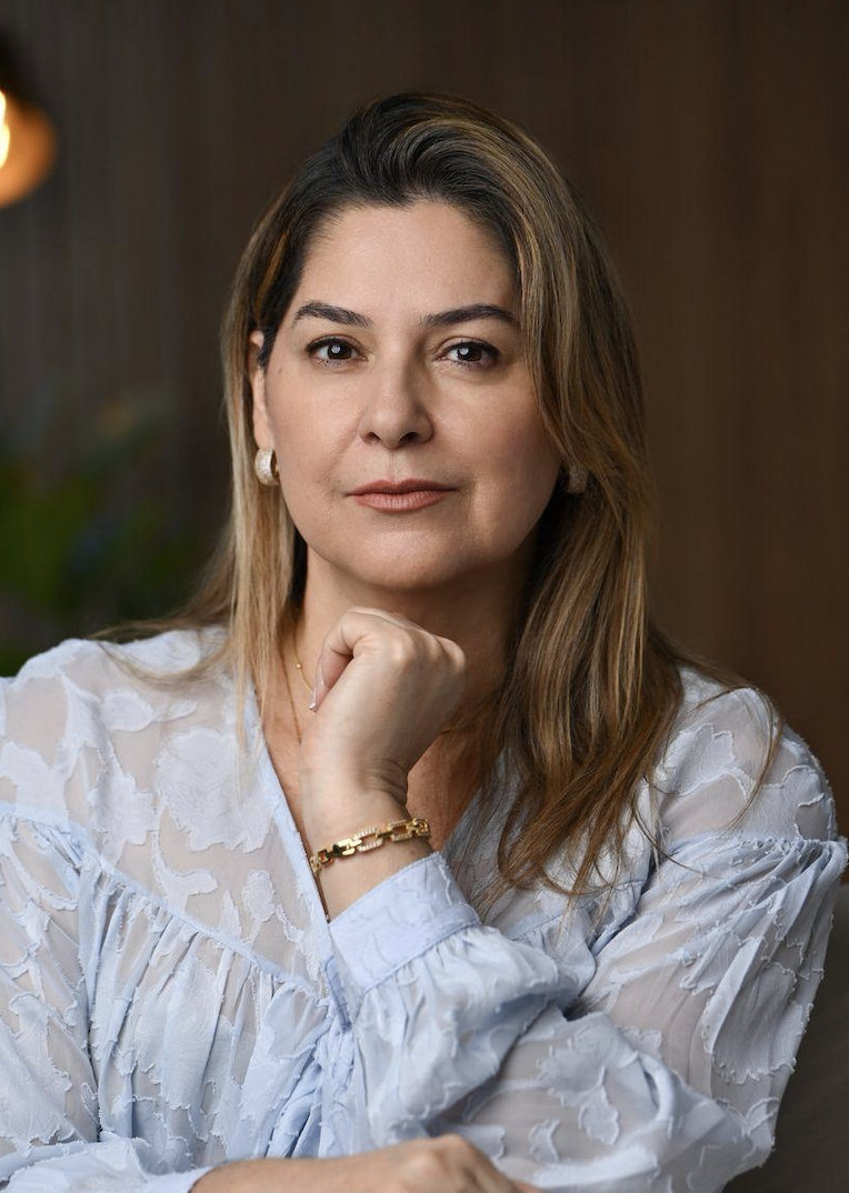 Dra. Cleide M., advogada parceira da CBE no Brasil