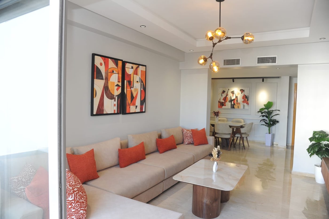 Appartement de 100 m² avec 2 chambres à louer – Ziraoui, Casablanca