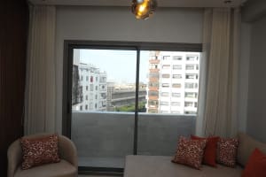 Appartement de 100 m² avec 2 chambres à louer – Ziraoui, Casablanca