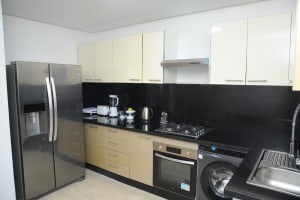 Appartement de 100 m² avec 2 chambres à louer – Ziraoui, Casablanca