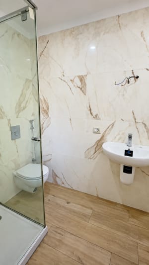 Appartement 2 chambres à vendre à Oasis – 81 m² dans un immeuble neuf