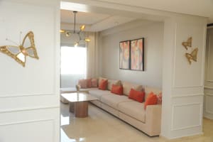 Appartement de 100 m² avec 2 chambres à louer – Ziraoui, Casablanca