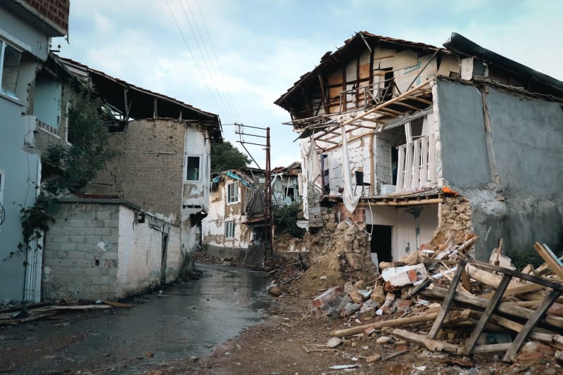 Venezuela's Catastrophic Earthquake: Global Aid Rushes In as Death Toll Climbs Past 235