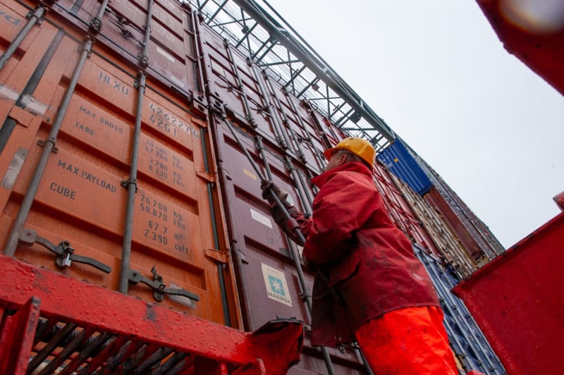 Trump Unleashes 50% Tariffs on Key Canadian Goods, Escalating Trade War Over Perceived Discrimination