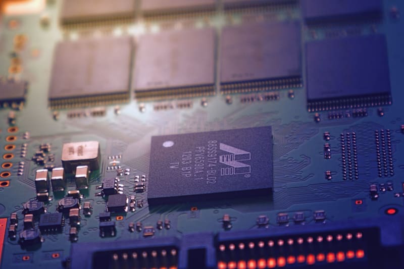 Revolutionary AI Model Achieves Unprecedented Efficiency: 100x Energy Reduction, Enhanced Accuracy