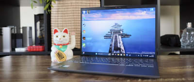 MSI Prestige 13 AI+ review: Impossibly light, secretly pretty powerful