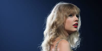The Pressures of Perpetual Youth: Taylor Swift's Struggle with Early Fame and Evolving Identity