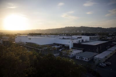Hollywood's Soundstage King Faces Lender Pressure Amid Shifting Industry Landscape