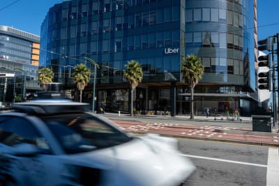 Uber's Bold New Strategy: Transforming Millions of Driver Cars into a Global AI Data Farm