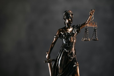 Justice Department Defends Trump-Era Attorneys Against Bar Association's Punitive Actions