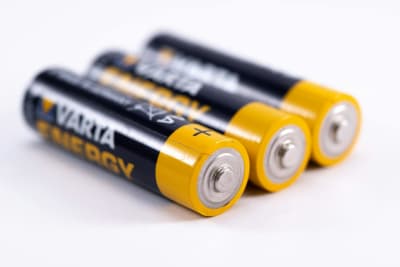 New All-Iron Battery Design Promises Greener, Safer Grid Storage Solution