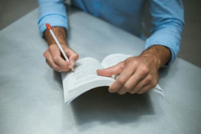 Founding Fathers' Vision of Secular Governance Faces Modern Electoral Tests