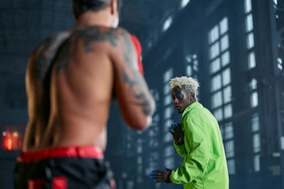Boxing's Crossover Appeal Fuels Staggering Earnings for Alvarez and Paul