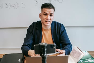 Educators Grapple with Digital Overload: Demand Grows for Balanced Learning Environments
