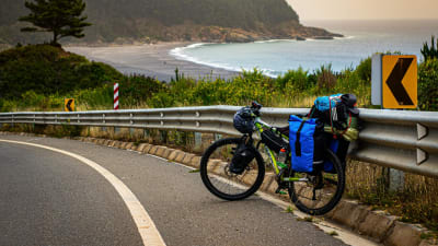 Endurance Cyclist's Epic Ride Highlights Critical Shortage of Volunteer Support for Cancer Patients
