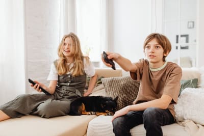 Children's Entertainment Under Fire: LGBT Themes Surge in Toddler Shows