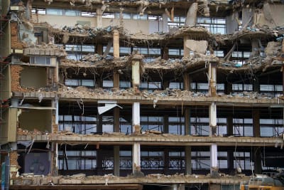 Arlington's Skyline Transforms: Sheraton Demolished for Future Loews Hotel