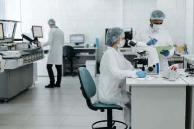 Explosive New Theories Emerge After Missing Scientist Assistant Is Found As Ex‑FBI Chief Sounds Alarm