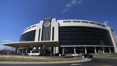 Mercy Springfield Sued Over Controversial COVID-19 Vaccine Mandate for Staff