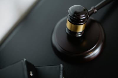 Supreme Court Grapples with E. Jean Carroll Verdict Amidst Crucial Evidentiary Questions
