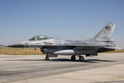 Escalating Tensions: US Forces Retaliate Against Iranian Aggression in Critical Hormuz Waterway