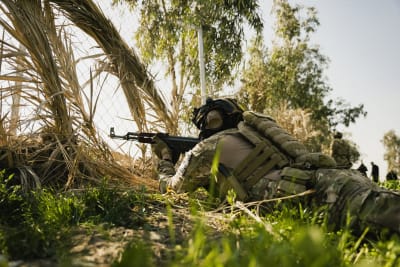 Escalating Tensions: U.S. Retaliatory Strikes Against Iran Spark Fears of Broader Regional Conflict