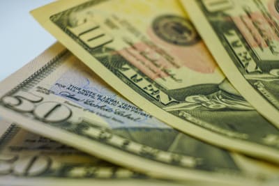 Global Economic Tensions Mount as Central Banks Grapple with Stubborn Inflation and Growth Slowdown