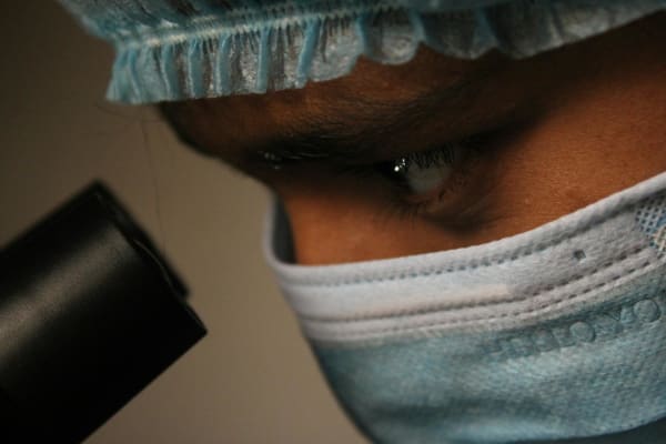 US Ebola Travel Ban: Health Crisis Deepens Amidst Conflict and Vaccine Hopes